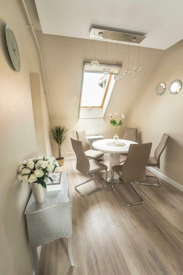 Ferienwohnung Glamour Apartman Erlau Exterior foto
